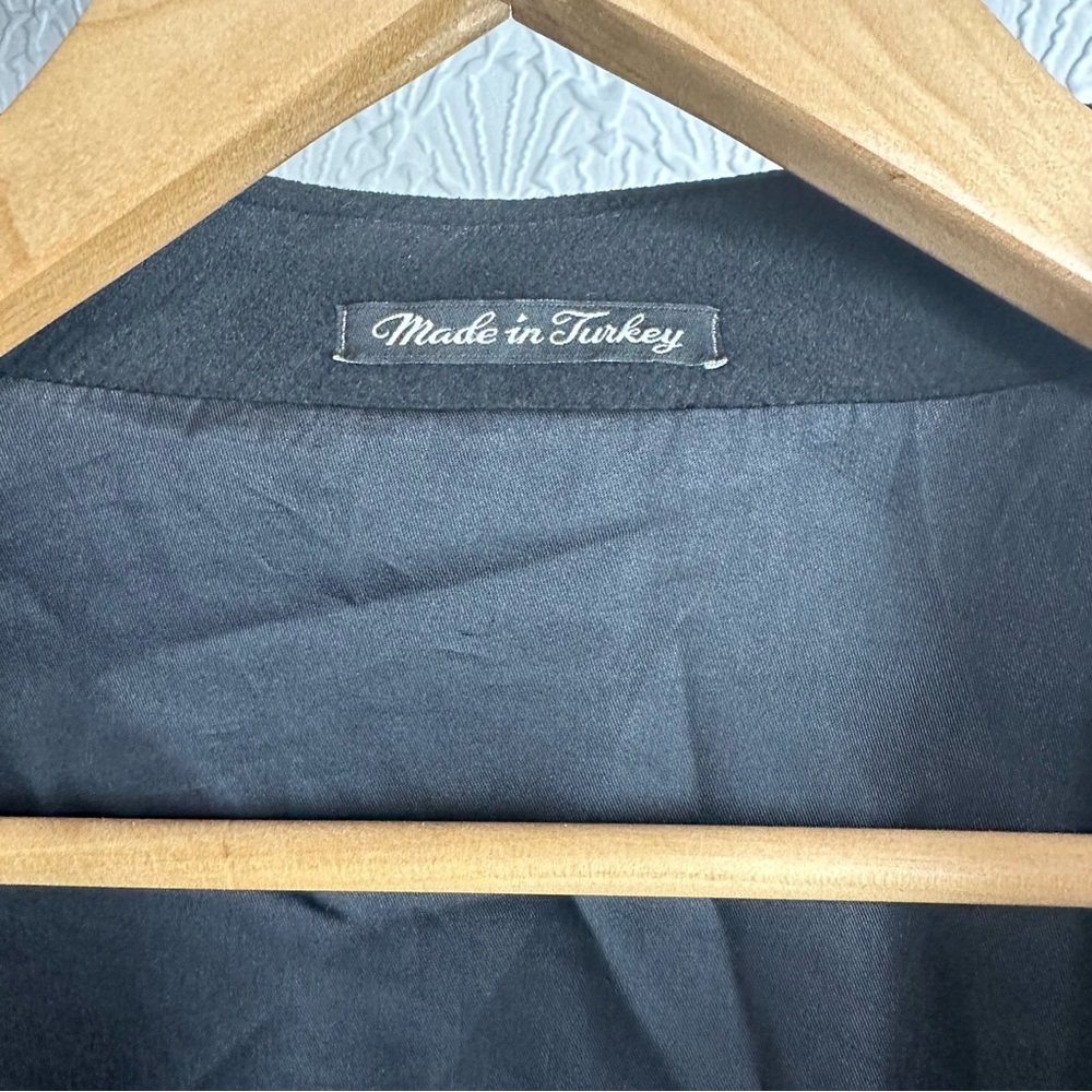 Baracuta Soft Collared Button Up Black Shacket Me… - image 4